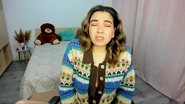 Alexa Dolly12 online show from October 16, 2025, 5:41 am