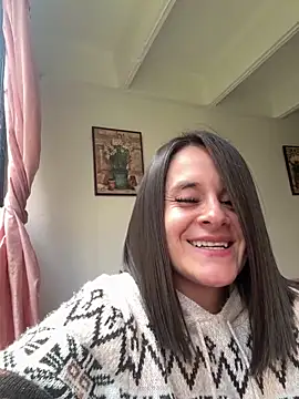 Alice milf  online show from May 15, 2026, 5:53 pm