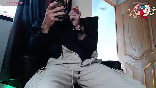 ren stipee online show from February 11, 2025, 9:46 pm