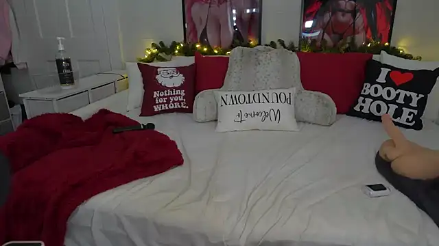 Snapshot of emmagray001 chatting on November 23, 2025, 12:05 pm emmagray001 online show from November 23, 2025, 12:05 pm