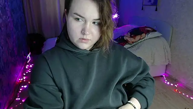 Jenny Fox online show from May 6, 2026, 4:08 am