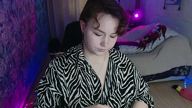 Jenny Fox online show from July 4, 2026, 5:13 am