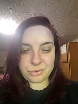 Snapshot of lairarose chatting on April 26, 2026, 10:29 pm lairarose online show from April 26, 2026, 10:29 pm