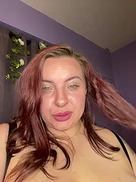 Snapshot of lairarose chatting on July 30, 2026, 3:00 pm lairarose online show from July 30, 2026, 3:00 pm