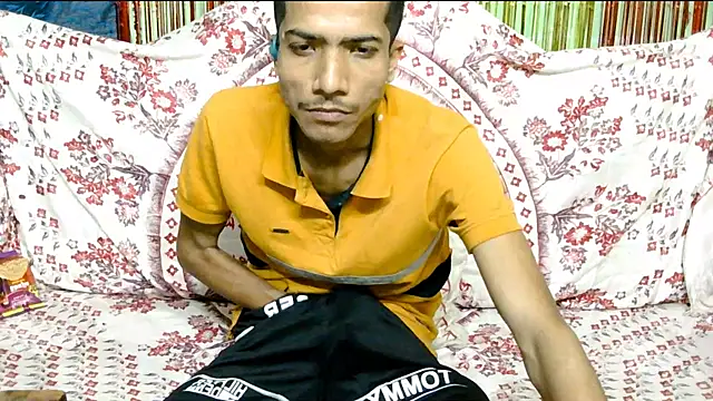 Snapshot of Alex_Suman25 chatting on February 7, 2025, 2:58 pm Alex Suman25 online show from February 7, 2025, 2:58 pm