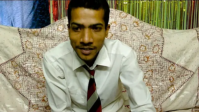 Snapshot of Alex_Suman25 chatting on February 13, 2025, 8:06 am Alex Suman25 online show from February 13, 2025, 8:06 am