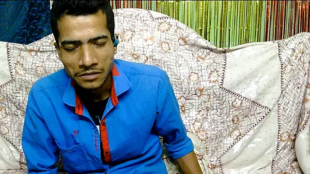 Snapshot of Alex_Suman25 chatting on February 15, 2025, 12:04 am Alex Suman25 online show from February 15, 2025, 12:04 am