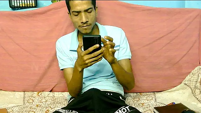 Snapshot of Alex_Suman25 chatting on February 25, 2025, 11:52 am Alex Suman25 online show from February 25, 2025, 11:52 am