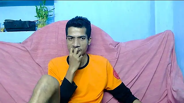 Snapshot of Alex_Suman25 chatting on March 1, 2025, 6:54 pm Alex Suman25 online show from March 1, 2025, 6:54 pm