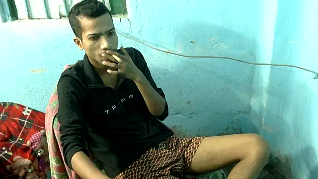 Snapshot of Alex_Suman25 chatting on October 3, 2025, 6:27 pm Alex Suman25 online show from October 3, 2025, 6:27 pm