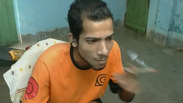 Snapshot of Alex_Suman25 chatting on November 10, 2025, 6:12 am Alex Suman25 online show from November 10, 2025, 6:12 am