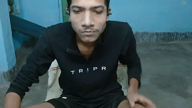 Snapshot of Alex_Suman25 chatting on November 17, 2025, 2:17 am Alex Suman25 online show from November 17, 2025, 2:17 am