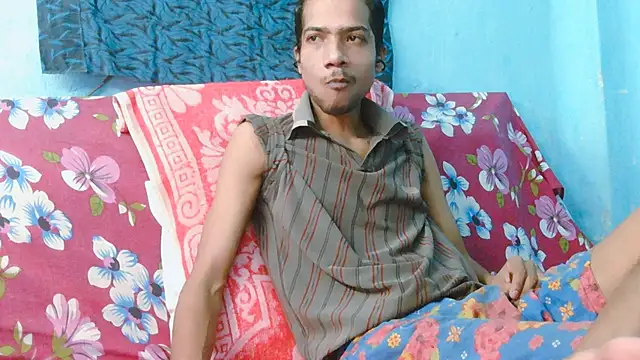 Snapshot of Alex_Suman25 chatting on May 13, 2026, 3:15 am Alex Suman25 online show from May 13, 2026, 3:15 am