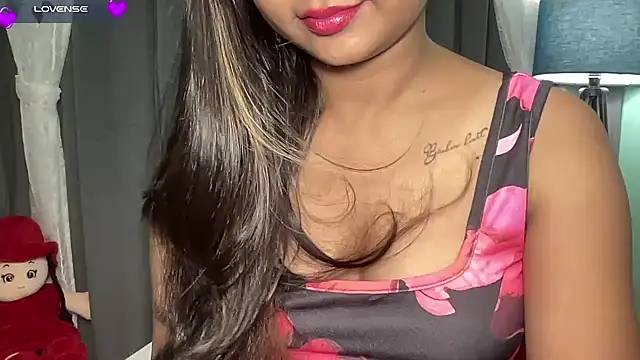 Snapshot of senorita78 chatting on October 19, 2025, 8:04 am senorita78 online show from October 19, 2025, 8:04 am