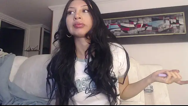 Nicolette ks  online show from September 23, 2025, 6:16 am