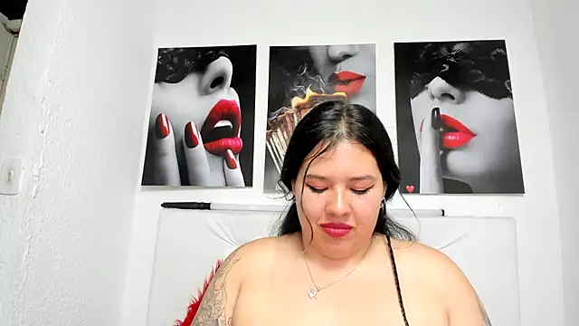 LinaBrowm online show from July 30, 2026, 1:48 am