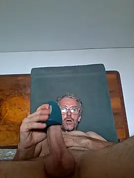 dedalus84 online show from June 14, 2026, 3:58 pm