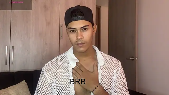 Iamdylan777 online show from January 30, 2025, 9:47 am