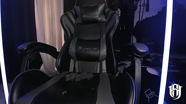 allanhurtss online show from December 31, 2024, 2:25 pm