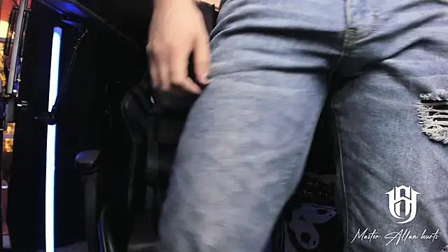 allanhurtss online show from January 13, 2025, 7:10 pm