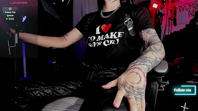 allanhurtss online show from October 5, 2025, 3:05 am