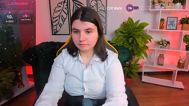 Viola  Shy online show from February 22, 2025, 1:00 am