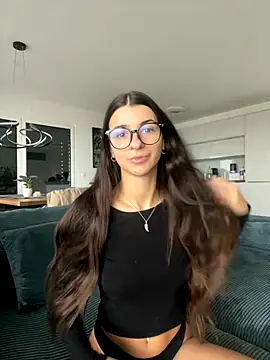 Wildberry  online show from November 11, 2025, 8:14 am