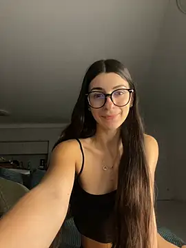 Snapshot of Wildberry_ chatting on June 5, 2026, 7:19 pm Wildberry online show from June 5, 2026, 7:19 pm