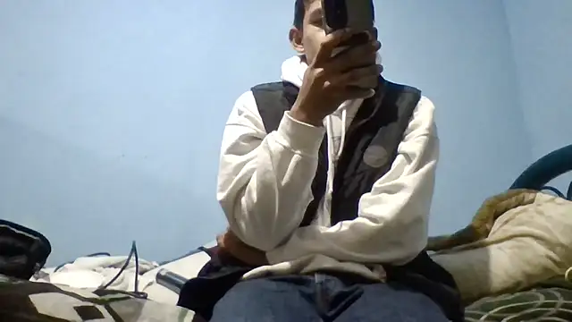 Snapshot of Leonul chatting on December 3, 2025, 5:26 am Leonul online show from December 3, 2025, 5:26 am