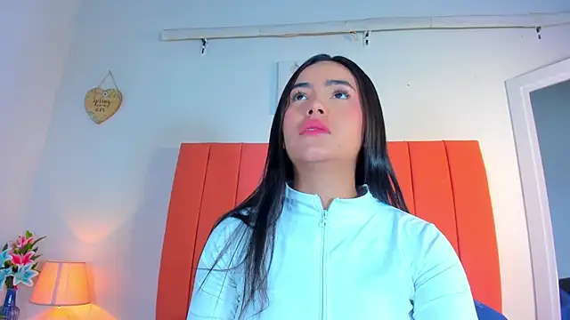 Snapshot of valen_rose0 chatting on September 12, 2025, 12:16 pm valen rose0 online show from September 12, 2025, 12:16 pm