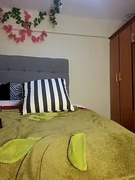 Snapshot of Sexxy_mariana chatting on October 23, 2025, 8:40 pm Sexxy mariana online show from October 23, 2025, 8:40 pm