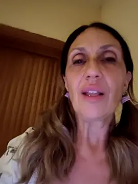 Snapshot of JasmineNoir2 chatting on July 20, 2026, 10:45 pm JasmineNoir2 online show from July 20, 2026, 10:45 pm