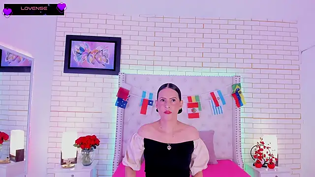Coco Balenciaga  online show from June 22, 2026, 11:40 am