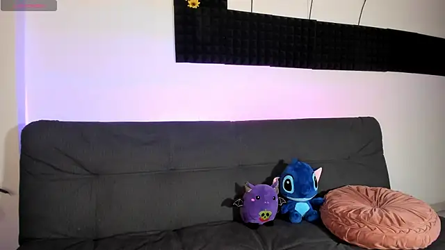 on tefa online show from October 17, 2025, 4:20 pm