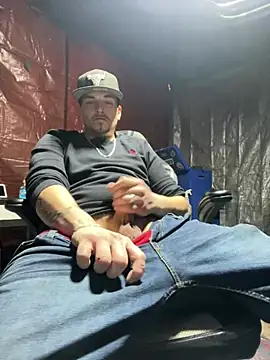 joeycbigcock online show from February 26, 2025, 4:03 pm