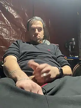 joeycbigcock online show from February 27, 2025, 8:09 pm