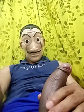 Snapshot of MikeDollsFlower chatting on August 7, 2026, 2:57 am MikeDollsFlower online show from August 7, 2026, 2:57 am