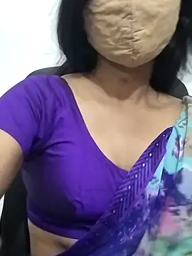 Snapshot of Triveni-Lovely chatting on May 26, 2026, 8:21 am Triveni-Lovely online show from May 26, 2026, 8:21 am