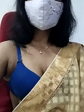 Snapshot of Triveni-Lovely chatting on August 4, 2026, 6:05 am Triveni-Lovely online show from August 4, 2026, 6:05 am