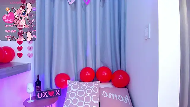 Lucyortiz  online show from February 14, 2025, 5:03 pm