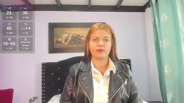 Snapshot of Alexandra_Torress chatting on October 18, 2025, 4:08 pm Alexandra Torress online show from October 18, 2025, 4:08 pm