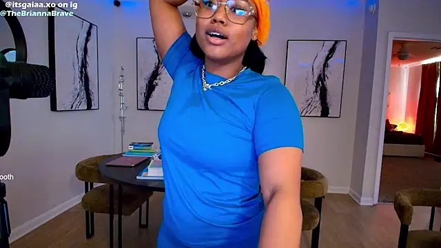 BriannaBrave online show from February 28, 2026, 7:59 pm