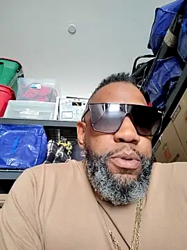 3prettyboy3 online show from September 27, 2025, 7:30 pm