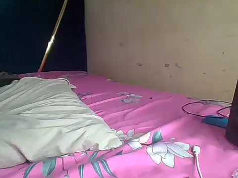 Snapshot of awino001 chatting on June 2, 2026, 6:04 am awino001 online show from June 2, 2026, 6:04 am