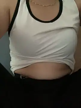 Milk Mom99 online show from June 29, 2026, 2:51 am