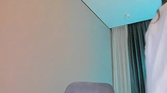 Snapshot of melissa_yamazaki chatting on February 27, 2025, 12:02 pm melissa yamazaki online show from February 27, 2025, 12:02 pm