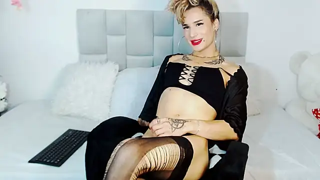 miasmith17 online show from March 2, 2025, 3:24 am