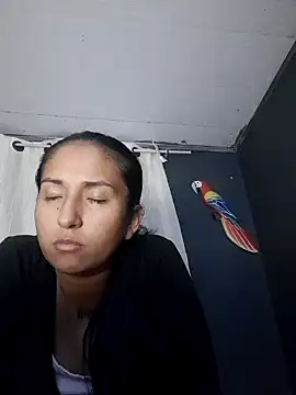 Snapshot of luna_asss chatting on April 25, 2026, 4:26 am luna asss online show from April 25, 2026, 4:26 am