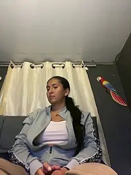 Snapshot of luna_asss chatting on May 14, 2026, 3:24 am luna asss online show from May 14, 2026, 3:24 am
