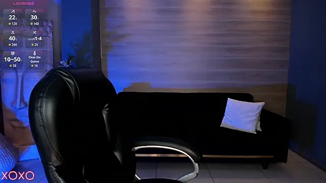 Snapshot of SamanthaKlein_ chatting on October 23, 2025, 4:12 am SamanthaKlein online show from October 23, 2025, 4:12 am